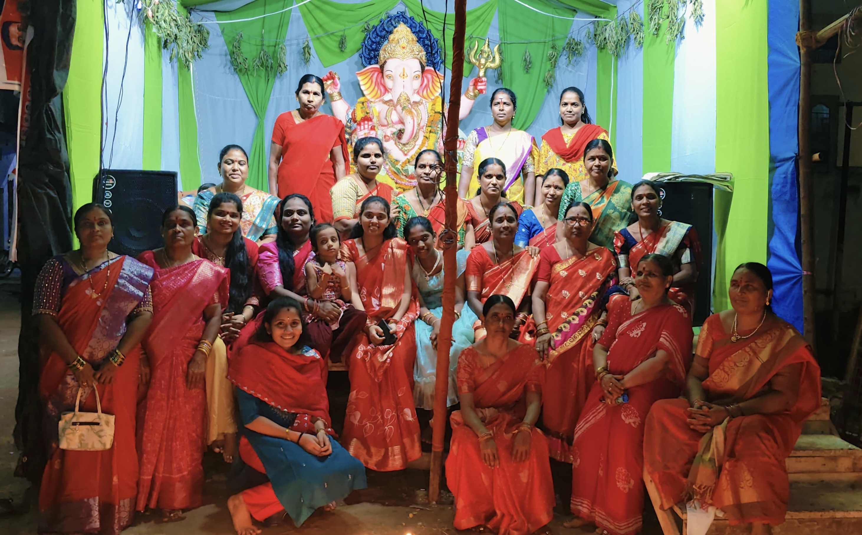 ఆదర్శనగర్ కాలనీలో వైభవంగా దీపారాధన