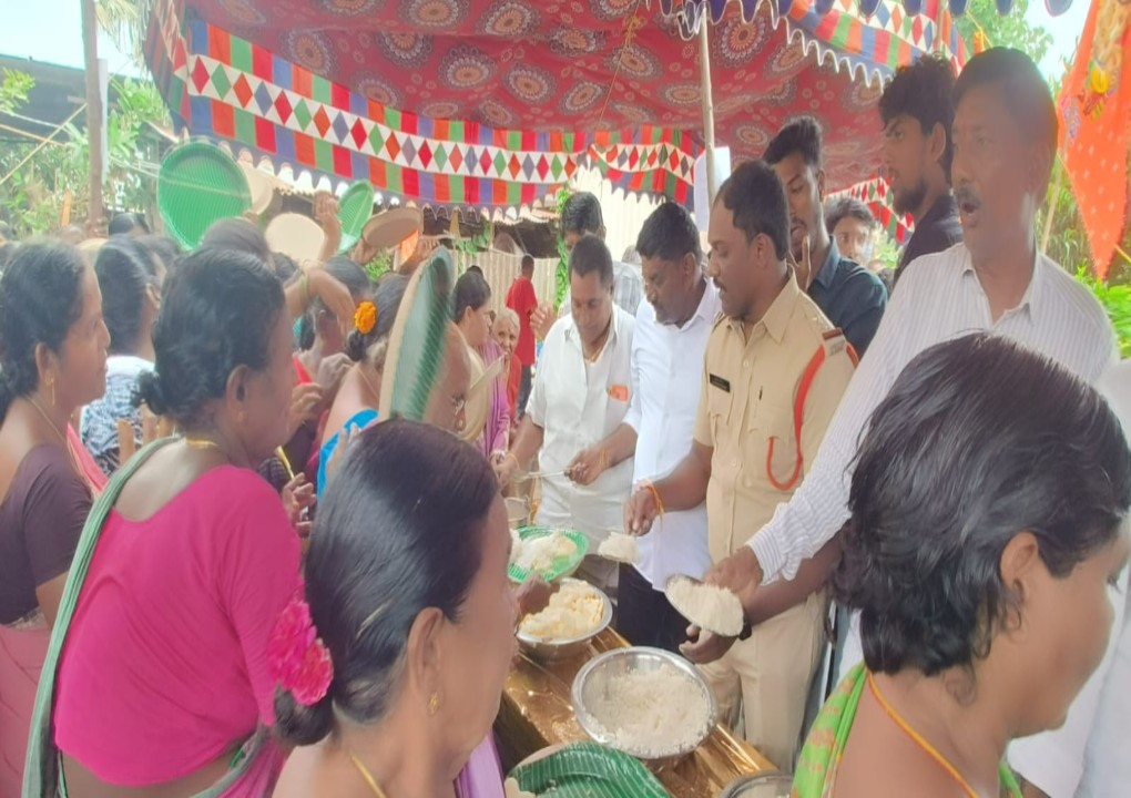 పర్వతగిరిలో ఘనంగా గణపతి నవరాత్రి ఉత్సవాలు: సామూహిక కుంకుమార్చన, మహా అన్నదానం