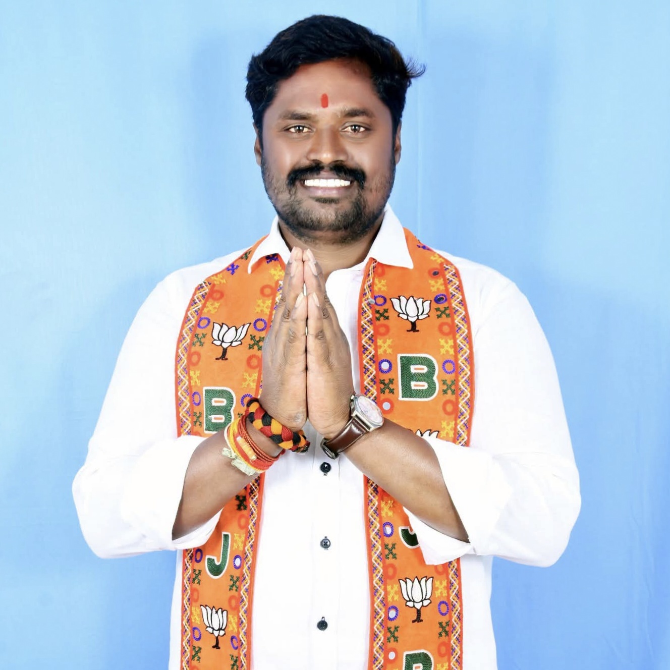 వాటర్ ట్యాంకులను శుభ్రం చేయాలి మున్సిపల్ అధికారులకు బీజేపీ నేత వినతి