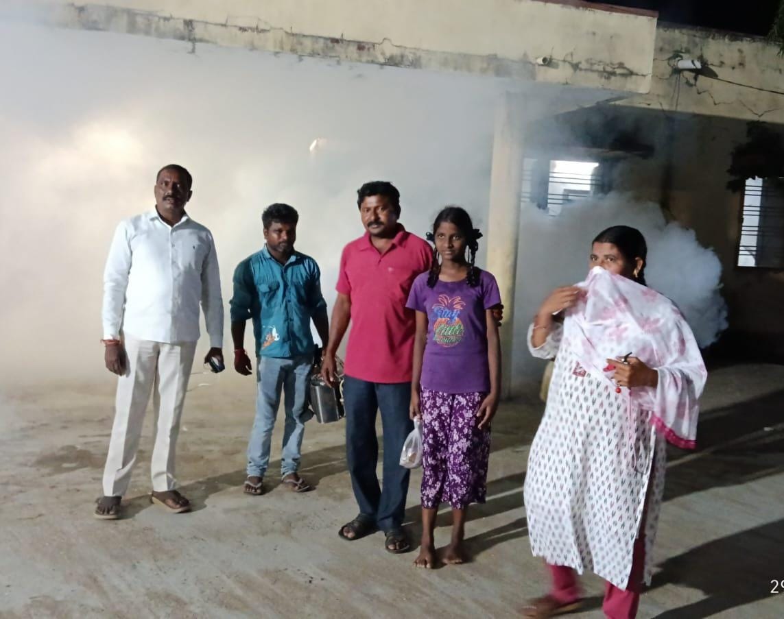 గురుకుల బాలికల ఆరోగ్య పరిరక్షణకు చర్యలు.. దోమల నివారణకు రాత్రివేళ ఫాగింగ్