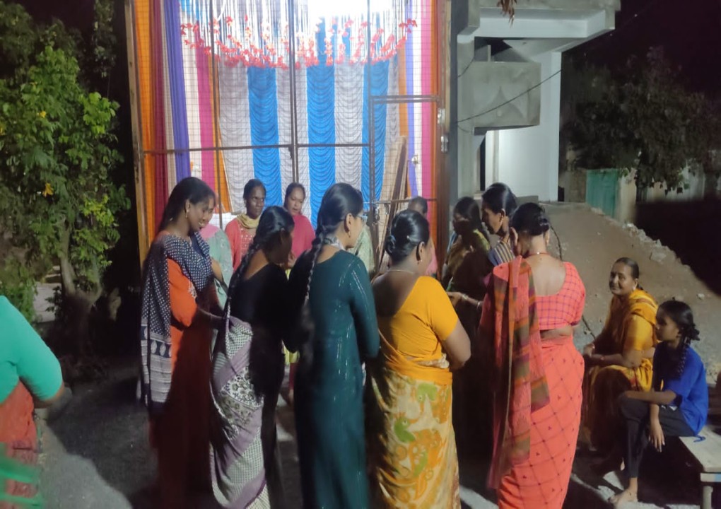 చింతగట్టులో ఘనంగా ప్రారంభమైన బొడ్డెమ్మ వేడుకలు