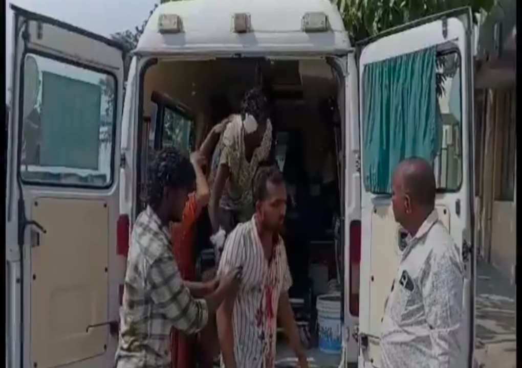 హుజురాబాద్ శివారులో ఘోర రోడ్డు ప్రమాదం