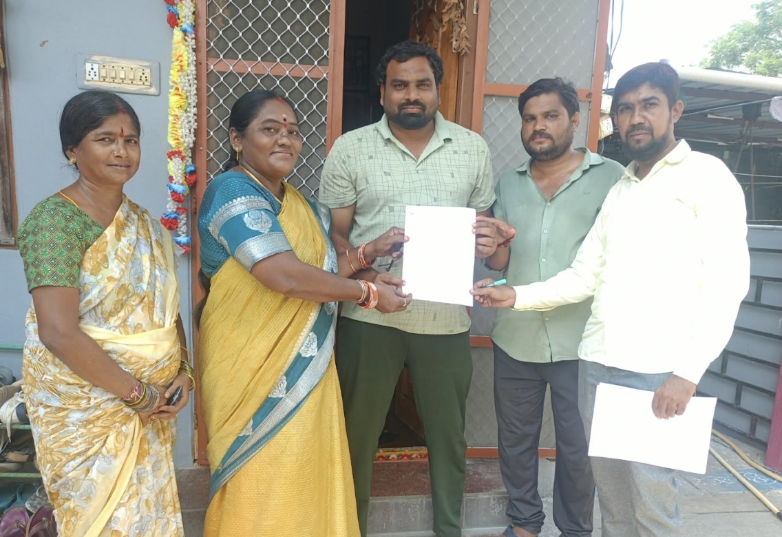 పరకాల 12వ వార్డులో ఎమ్మెల్సీ ఓటరు నమోదు