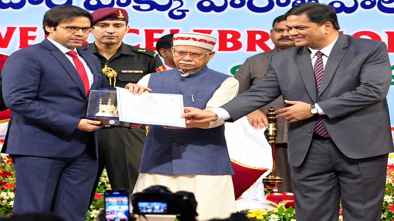 సమాచార హక్కు చట్టం అమలులో భద్రాద్రికి పురస్కారం