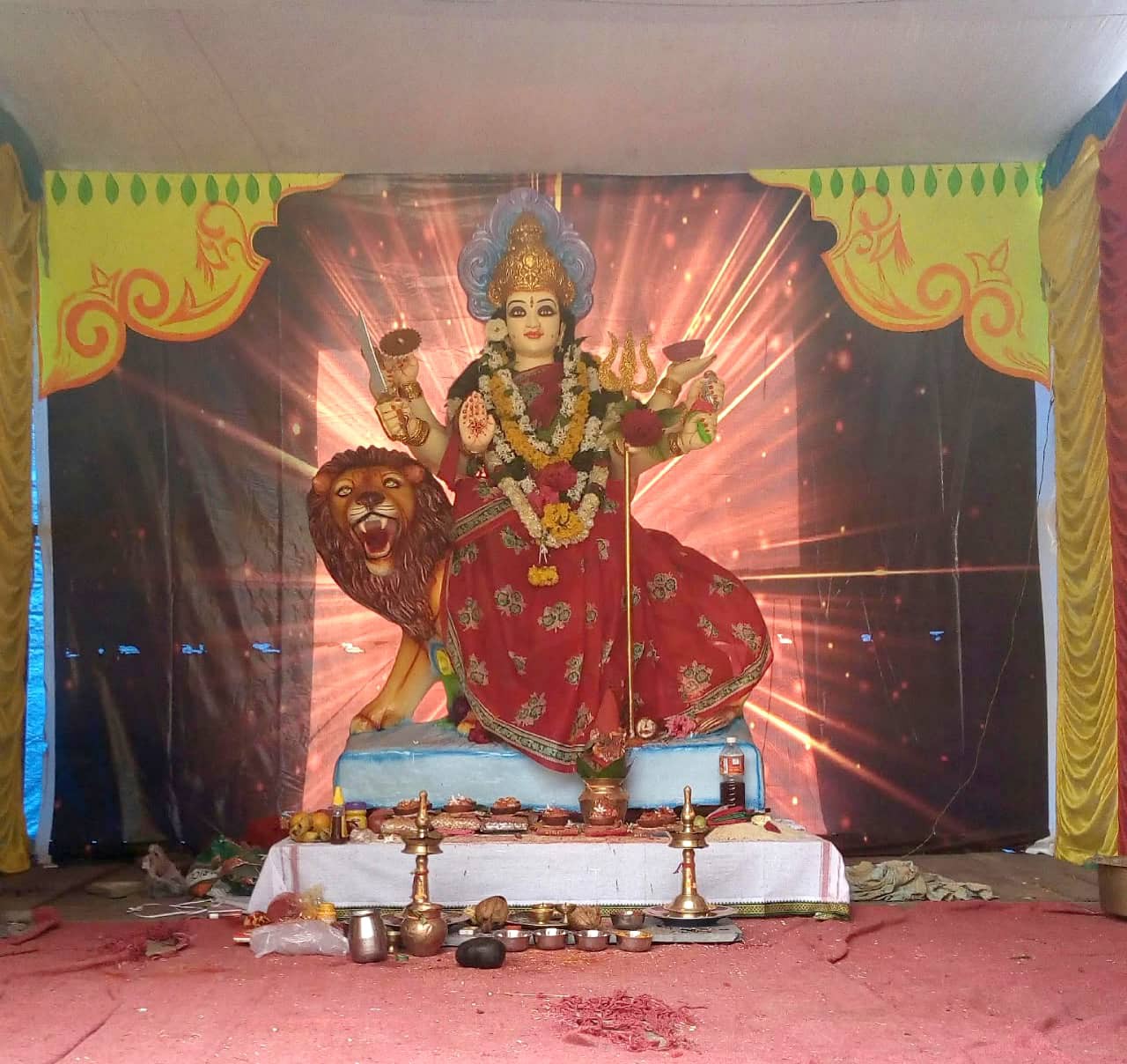 చెడుపై మంచి విజయం.. అధర్మంపై ధర్మం సాధించిన గెలుపు! చెడుపై మంచి విజయం.. అధర్మంపై ధర్మం సాధించిన గెలుపు!