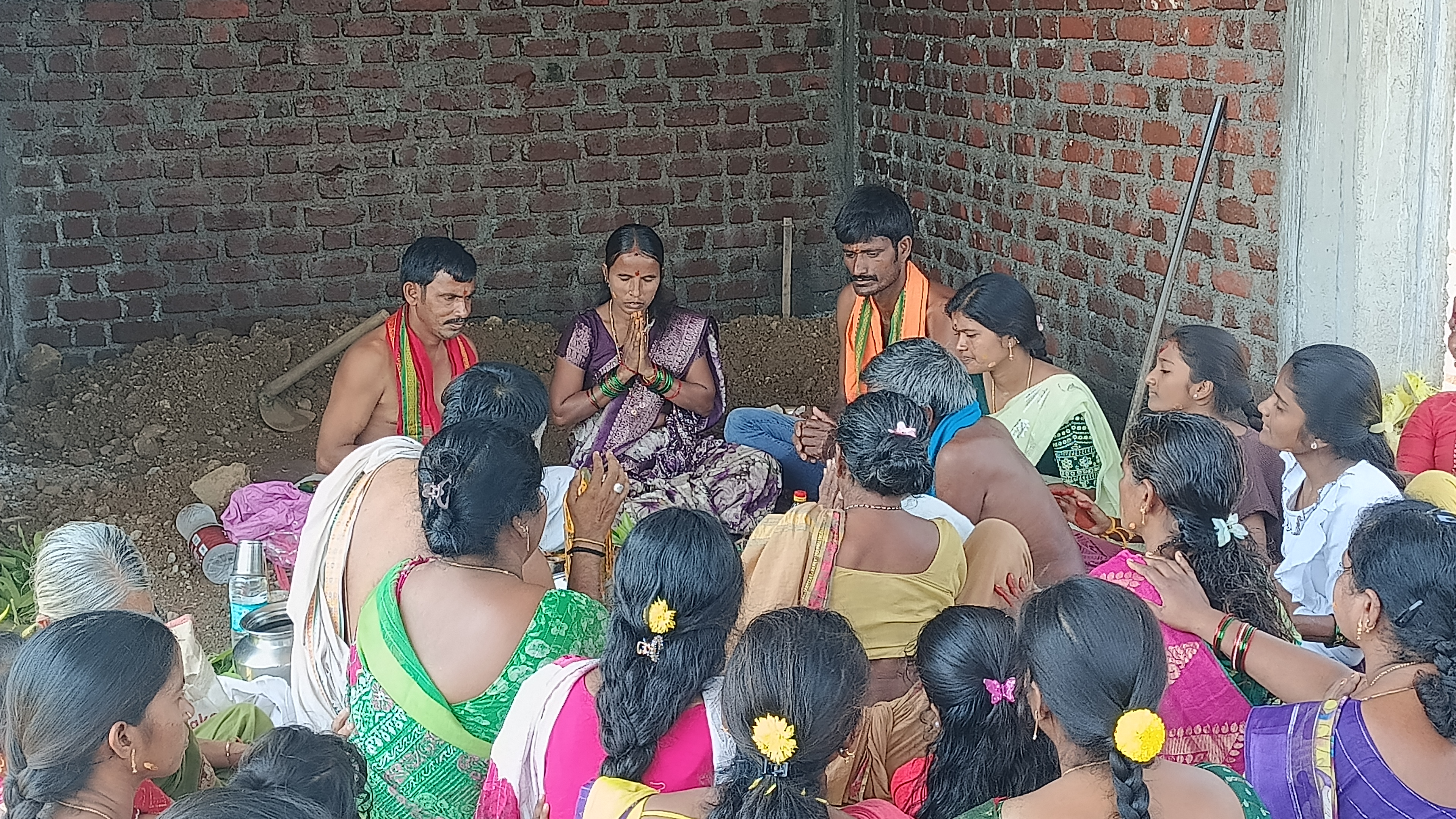 రాజేశ్వర్‌రావుపేటలో అభయహస్త ఆంజనేయస్వామి ఆలయానికి శంకుస్థాపన