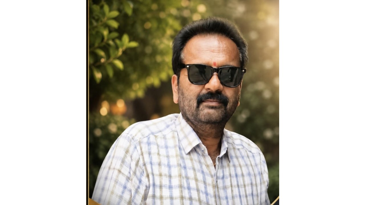 గుడిలేని దైవము మా బతుకమ్మ