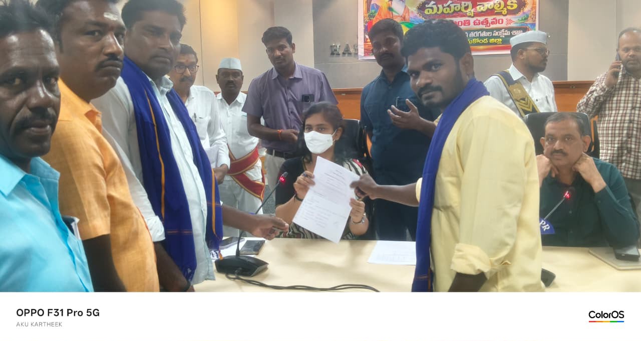 దళితబంధు రెండో విడత లబ్ధిదారులకు రూ.2 లక్షలు విడుదల చేయాలి!